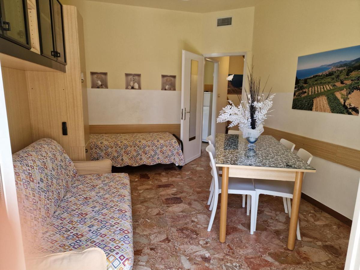 Ligure Residence Borgio Verezzi Buitenkant foto